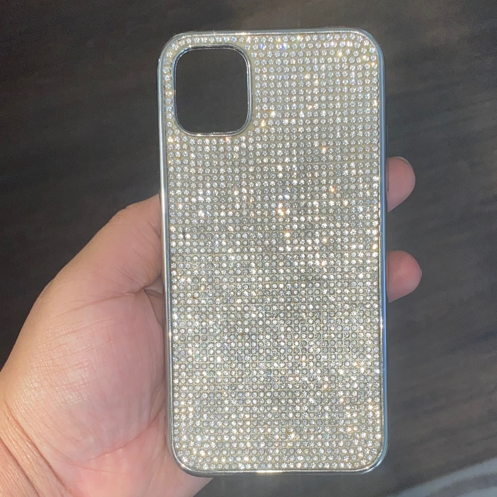 IPhone 11 Clear & Glitter Phone Cases